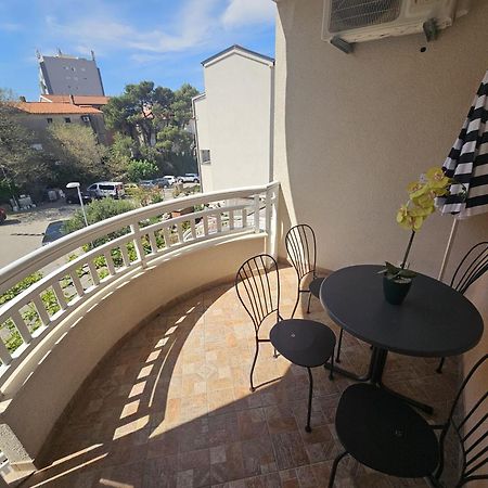 Apartments Kovac Makarska Oda fotoğraf
