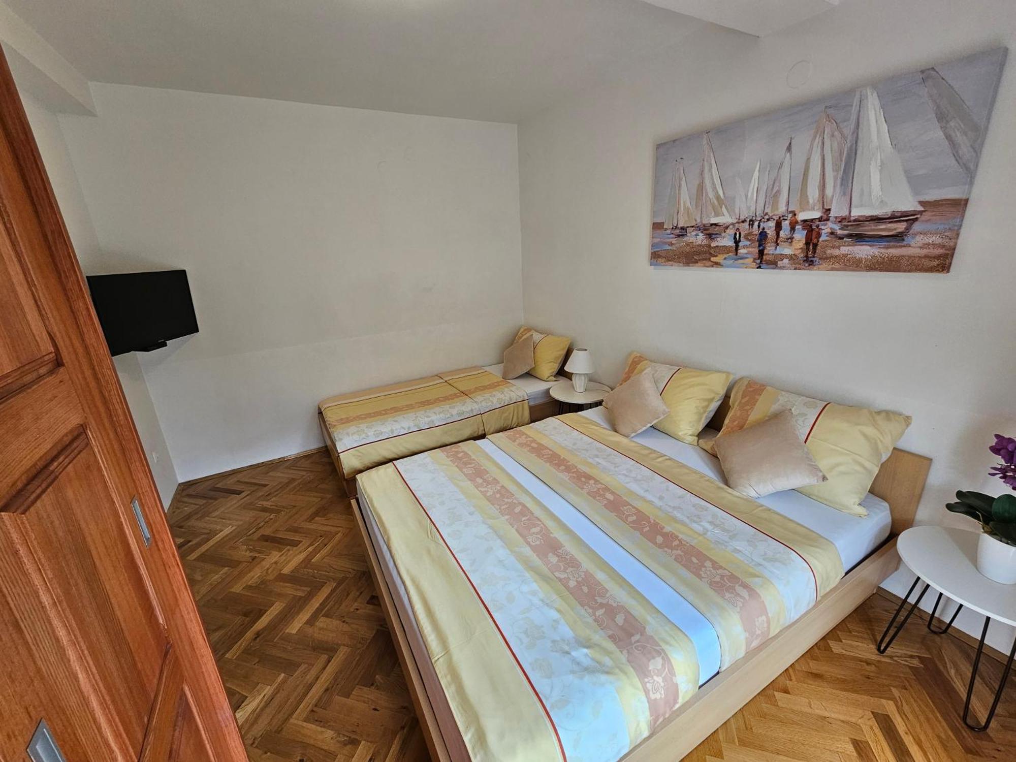 Apartments Kovac Makarska Oda fotoğraf