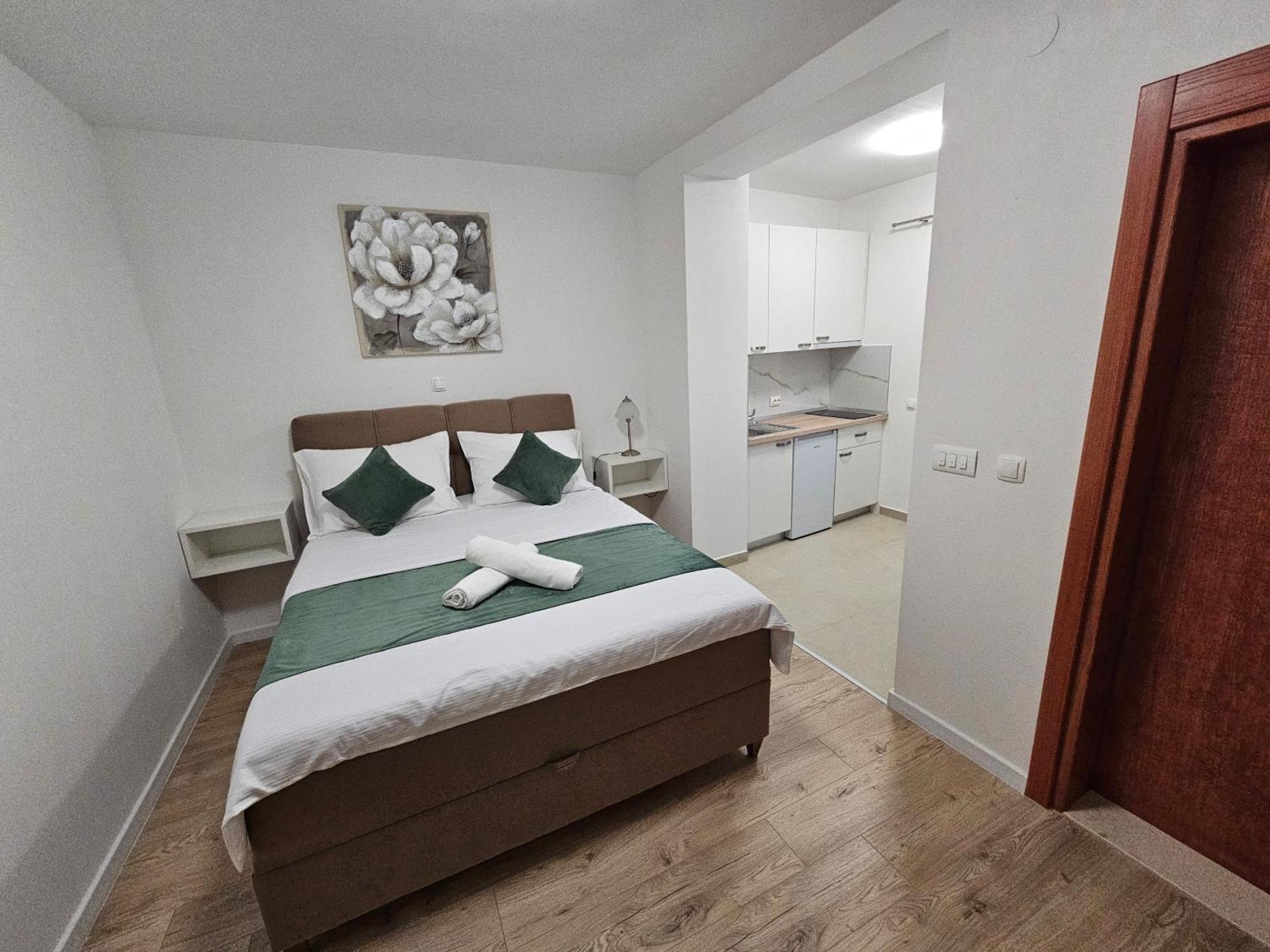 Apartments Kovac Makarska Dış mekan fotoğraf