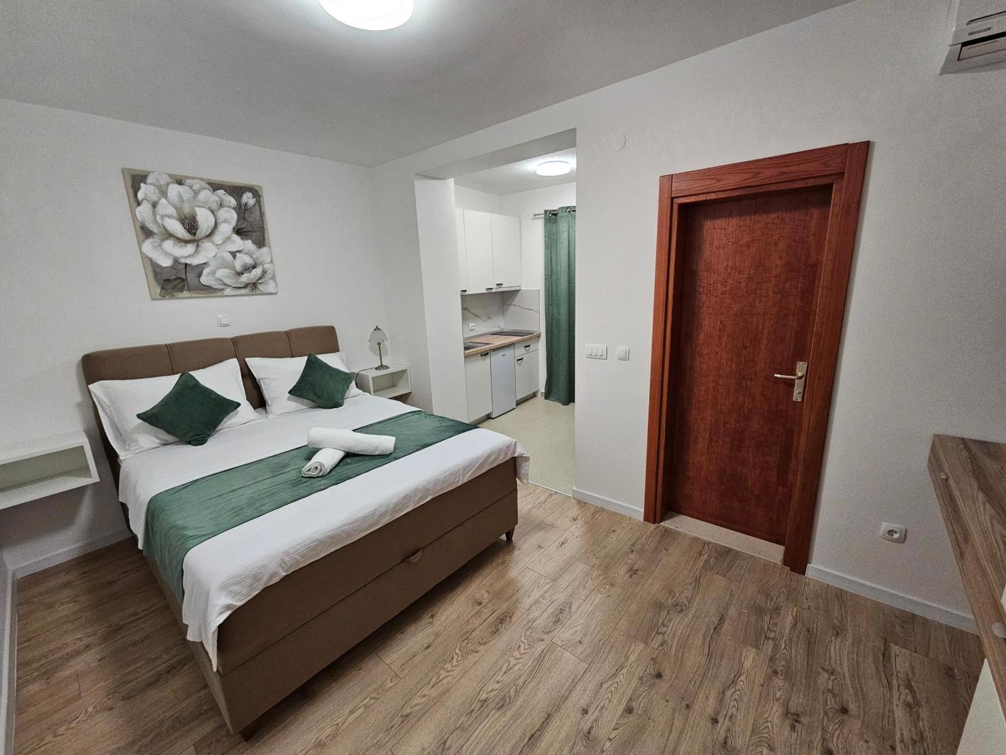 Apartments Kovac Makarska Dış mekan fotoğraf